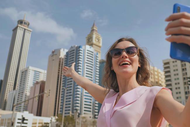 How To Become An Influencer In Dubai