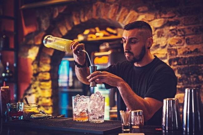 How To Become A Bartender In Qatar