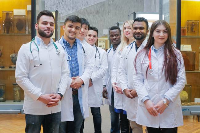 How To Become Medical assistant In Russia