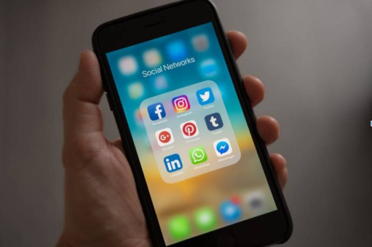 5 Signs You’re Doing Your Social Media Marketing Strategies The Wrong Way